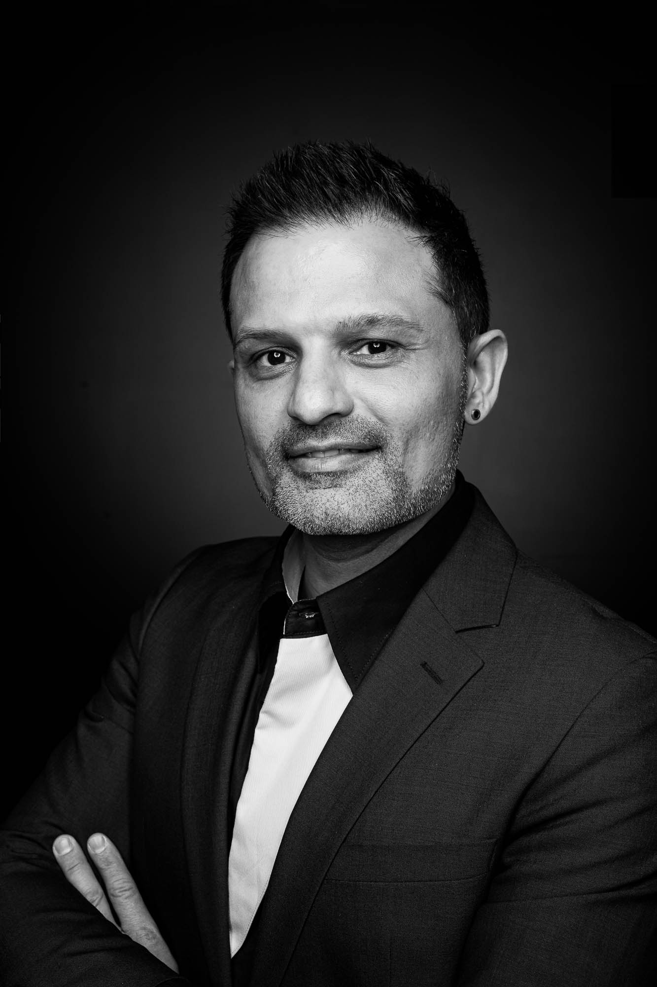 Export x3 Headshot  06164 Dez 01 2019 Headshots 2019  Miro Nicole Nadine